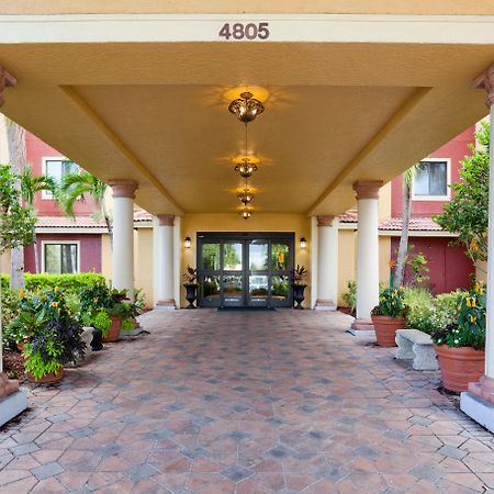 Staybridge Suites Naples - Gulf Coast, An Ihg Hotel Εστιατόριο φωτογραφία